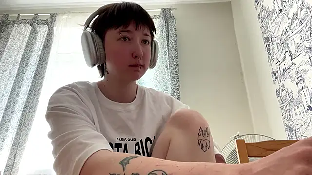 Kate Gelik online show from 05/19/26, 09:26