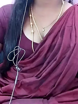 Snapshot of Tamil_Hot_Kulfi chatting on 06/10/26, 05:50 Tamil Hot Kulfi online show from 06/10/26, 05:50