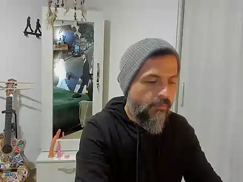 Miguel angeel  online show from 06/01/26, 01:35