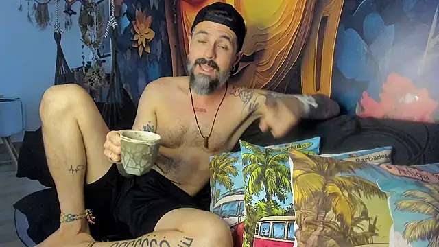 Miguel angeel  online show from 06/03/26, 02:19