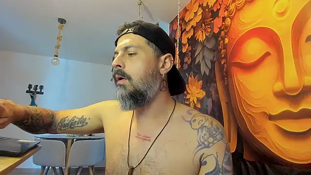 Miguel angeel  online show from 06/03/26, 02:33