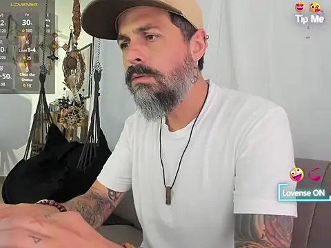 Miguel angeel  online show from 06/29/26, 06:52