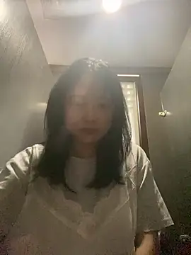 Snapshot of CRROO-AA chatting on 05/29/26, 02:20 CRROO-AA online show from 05/29/26, 02:20