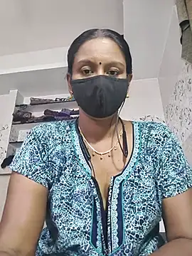Snapshot of madhushree143 chatting on 07/16/26, 07:36 madhushree143 online show from 07/16/26, 07:36