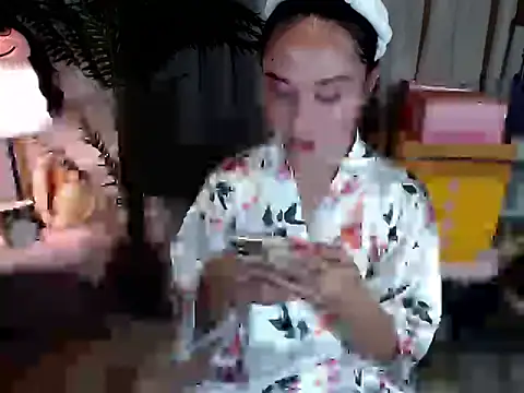 Super Hot BunnyXX online show from 05/18/26, 10:54
