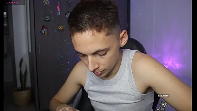 Snapshot of archi_love chatting on 01/31/25, 02:26 archi love online show from 01/31/25, 02:26