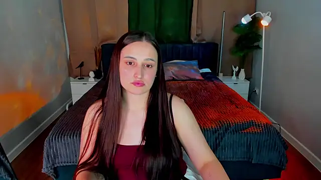 Elizabet Colllins online show from 06/07/26, 04:33