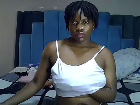 Snapshot of melanin_moon chatting on 06/03/26, 01:25 melanin moon online show from 06/03/26, 01:25
