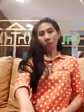 Snapshot of Alisaa0716 chatting on 07/19/26, 01:48 Alisaa0716 online show from 07/19/26, 01:48