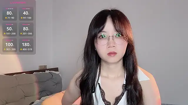 Snapshot of 77-Vicky chatting on 06/14/26, 06:59 77-Vicky online show from 06/14/26, 06:59