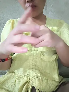 Snapshot of Emma-sin chatting on 07/02/26, 05:35 Emma-sin online show from 07/02/26, 05:35