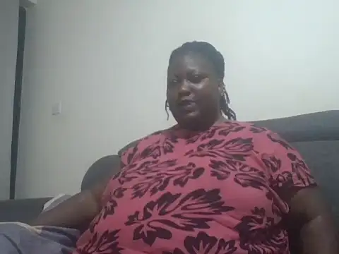 Snapshot of fat_ebonyqueen chatting on 05/19/26, 04:57 fat ebonyqueen online show from 05/19/26, 04:57