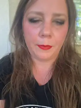 Bigtittymilkmommy online show from 06/19/26, 01:32