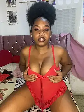 Snapshot of ArianaMadisson chatting on 07/09/26, 01:09 ArianaMadisson online show from 07/09/26, 01:09
