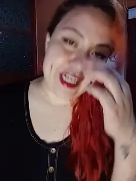 Snapshot of bruja_sscarlata chatting on 06/16/26, 06:21 bruja sscarlata online show from 06/16/26, 06:21