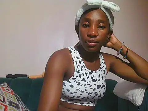 Hornycammy23 online show from 06/04/26, 06:08