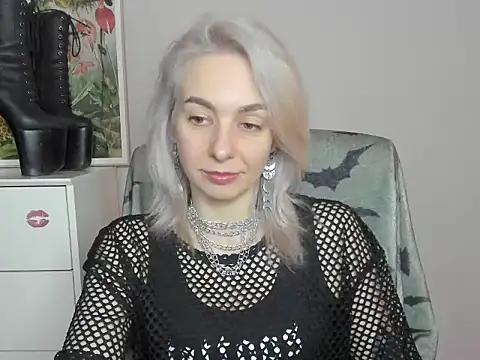 velvetanne online show from 06/11/26, 07:06