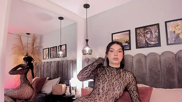 alice lodge  online show from 07/03/26, 03:46