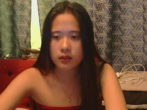 Snapshot of petiteasian_pinaygirl chatting on 05/20/26, 07:47 petiteasian pinaygirl online show from 05/20/26, 07:47