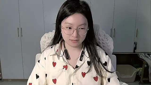 Snapshot of Erya-369 chatting on 07/08/26, 10:53 Erya-369 online show from 07/08/26, 10:53
