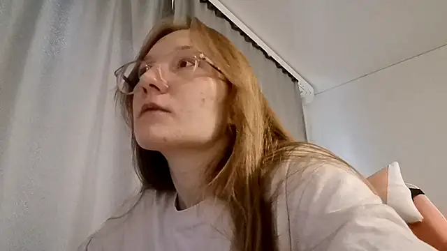 LauraTurber online show from 05/24/26, 03:28