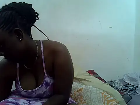 Snapshot of mumione chatting on 06/05/26, 12:44 mumione online show from 06/05/26, 12:44