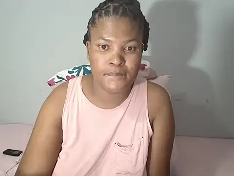CandyYumsAerolaXX online show from 05/20/26, 09:21