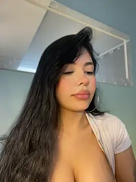 FERNANDAXX  online show from 06/03/26, 02:33