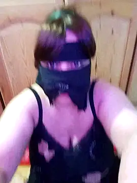 Snapshot of Farisa-24 chatting on 07/18/26, 03:00 Farisa-24 online show from 07/18/26, 03:00