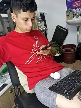 Snapshot of tom_latin chatting on 07/16/26, 03:12 tom latin online show from 07/16/26, 03:12