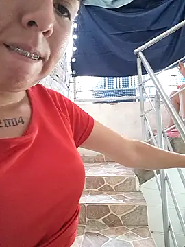 HOTANDSKINNY online show from 06/15/26, 11:01