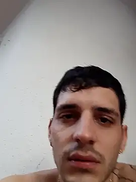 Snapshot of boy_max_latin chatting on 07/04/26, 11:00 boy max latin online show from 07/04/26, 11:00