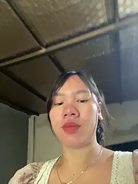 Snapshot of Suki-love chatting on 06/18/26, 03:07 Suki-love online show from 06/18/26, 03:07
