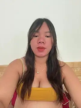 Snapshot of Suki-love chatting on 07/09/26, 12:15 Suki-love online show from 07/09/26, 12:15