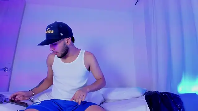  Kevin xxx online show from 09/21/25, 05:42