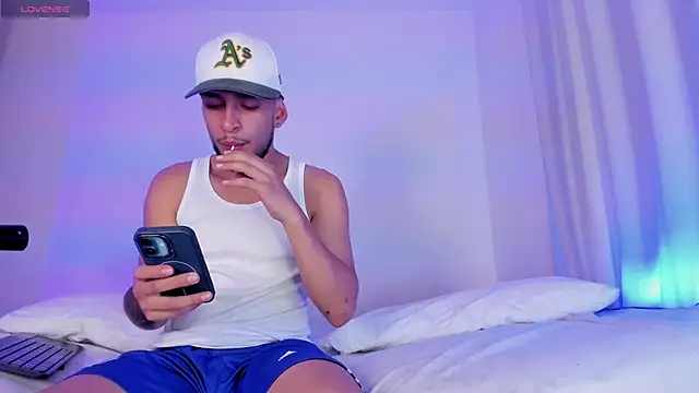  Kevin xxx online show from 11/30/25, 06:17