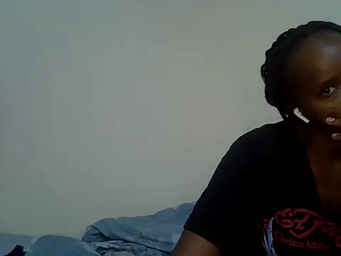 Snapshot of Ebonyluxe12 chatting on 05/26/26, 10:55 Ebonyluxe12 online show from 05/26/26, 10:55