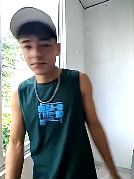 mischievousprince  online show from 06/08/26, 12:49