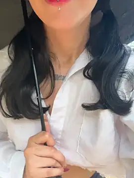 is petite online show from 06/24/26, 06:29