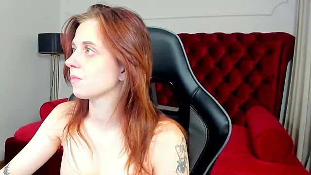 Snapshot of FreyaVeys chatting on 07/12/26, 05:20 FreyaVeys online show from 07/12/26, 05:20