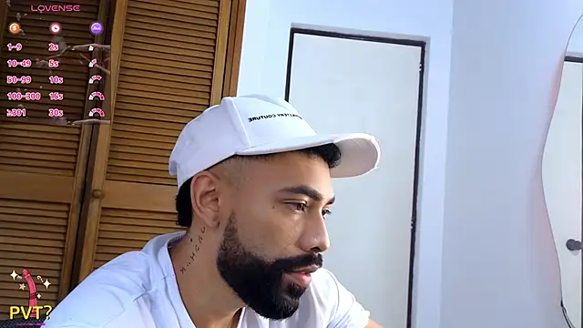 Blade millerr online show from 05/24/26, 12:54