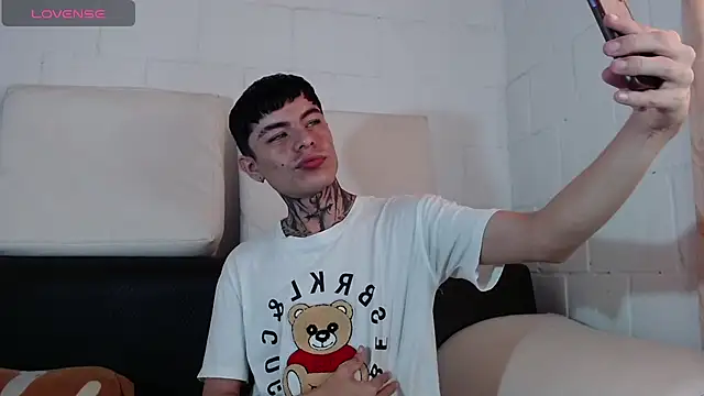 badboy-fox online show from 06/08/26, 09:15