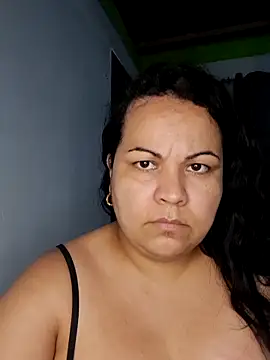 Snapshot of Latimida chatting on 06/22/26, 11:02 Latimida online show from 06/22/26, 11:02