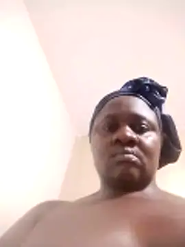 Snapshot of sexymama0134 chatting on 05/23/26, 11:14 sexymama0134 online show from 05/23/26, 11:14