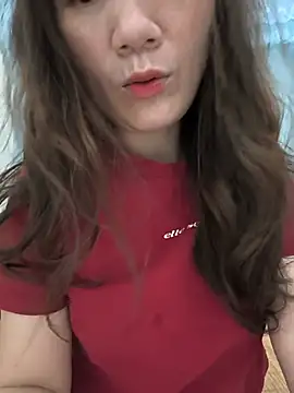 Snapshot of Lye_lovely chatting on 06/22/26, 01:19 Lye lovely online show from 06/22/26, 01:19