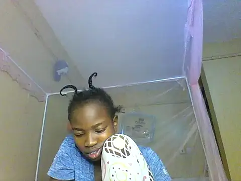 aliana082169 online show from 06/23/26, 08:51