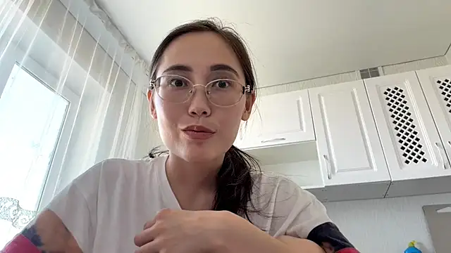 Snapshot of VickieTrudo chatting on 07/14/26, 11:27 VickieTrudo online show from 07/14/26, 11:27