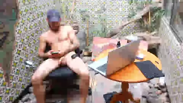 Clevername90 online show from 04/04/26, 12:09