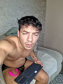 OliverWyse online show from 06/14/26, 07:49
