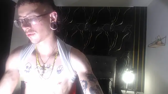 Snapshot of Ryan_Owenss chatting on 06/26/26, 03:11 Ryan Owenss online show from 06/26/26, 03:11